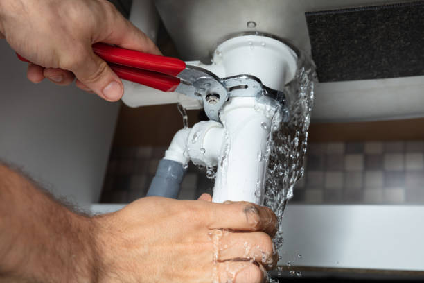 Best Emergency water damage restoration  in Wintersville, OH
